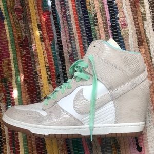 Nike NWM12 Sky High Dunk Wedge